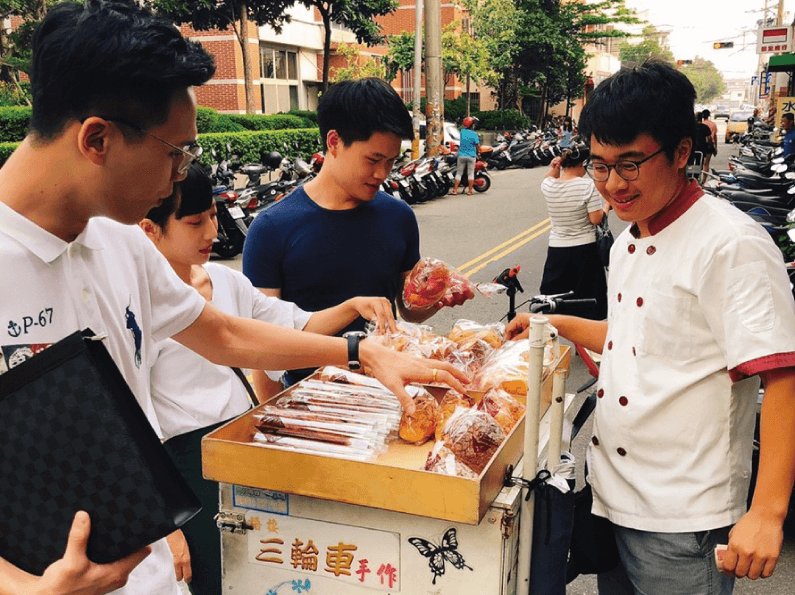三輪車手做麵包-台中梧棲麵包店推薦